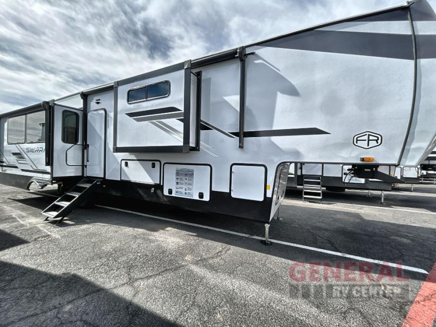 RV listing image