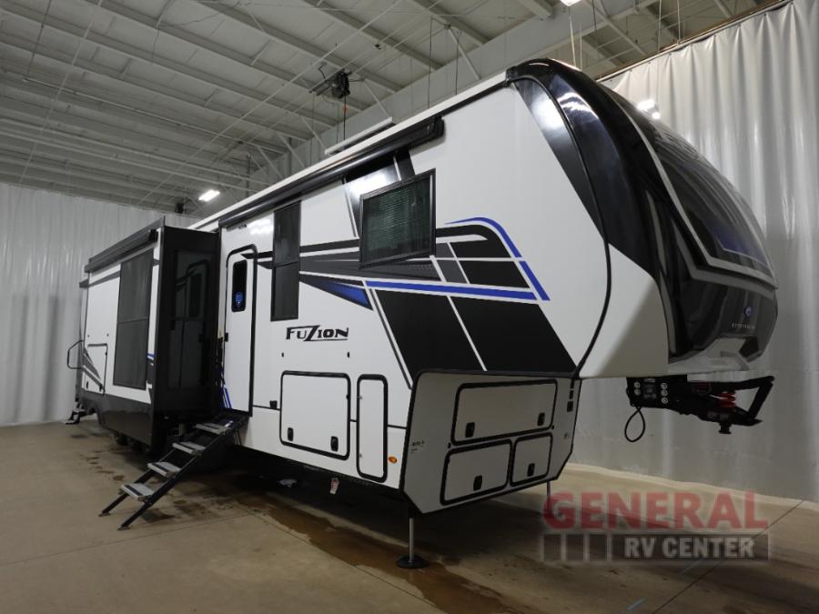 RV listing image