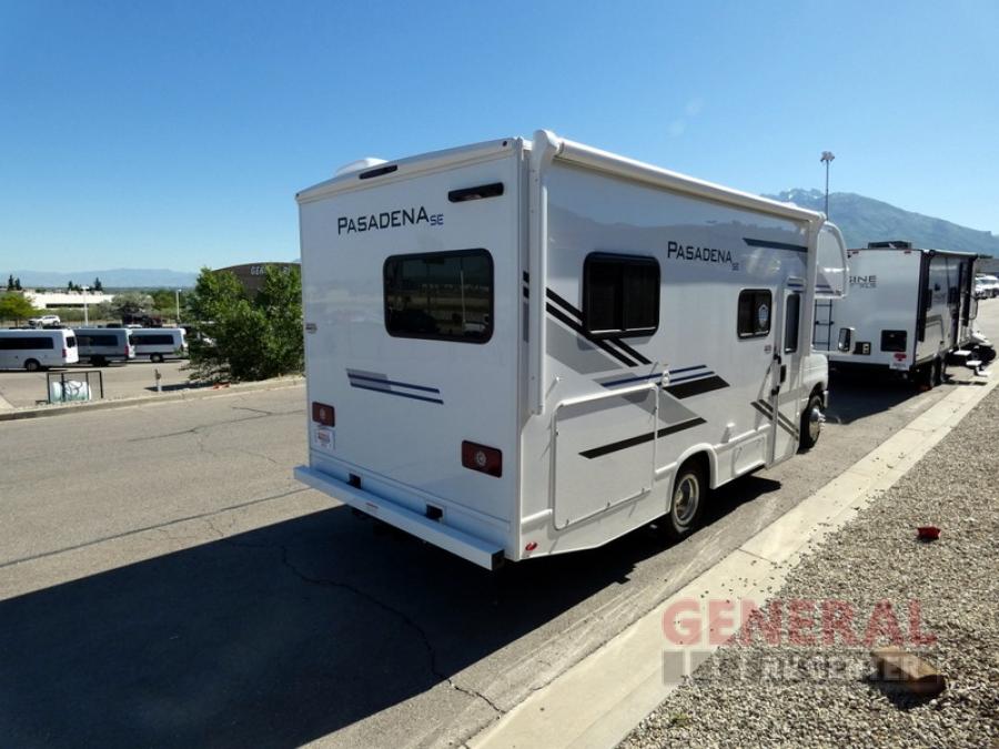 RV listing image