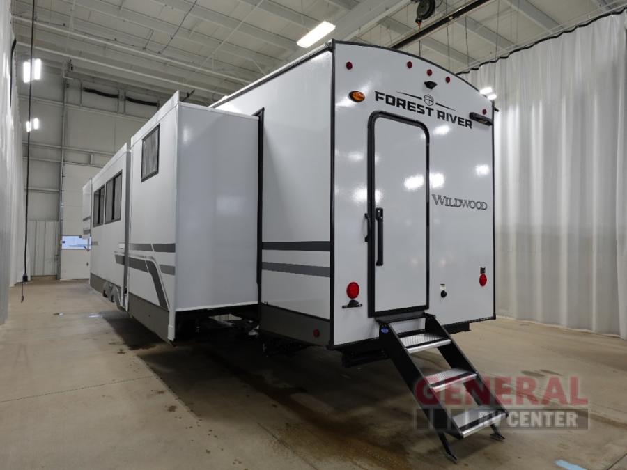 RV listing image