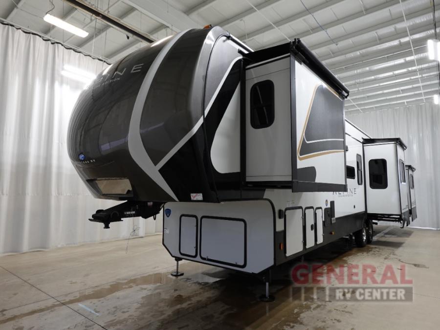 RV listing image