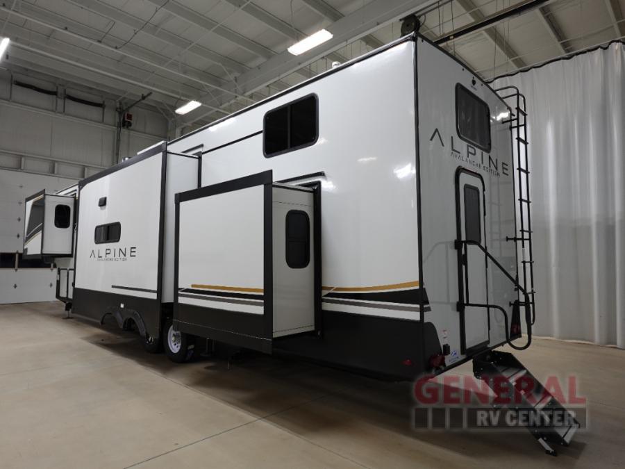 2024 Keystone RV avalanche 390ds