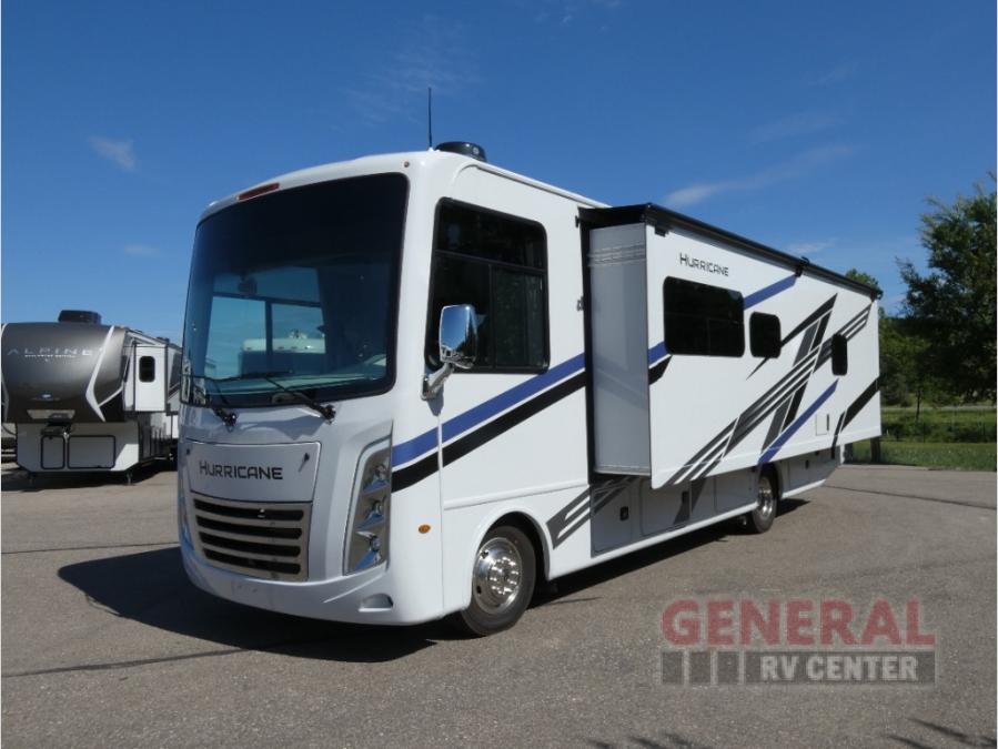 2025 Thor Motor Coach hurricane 29m