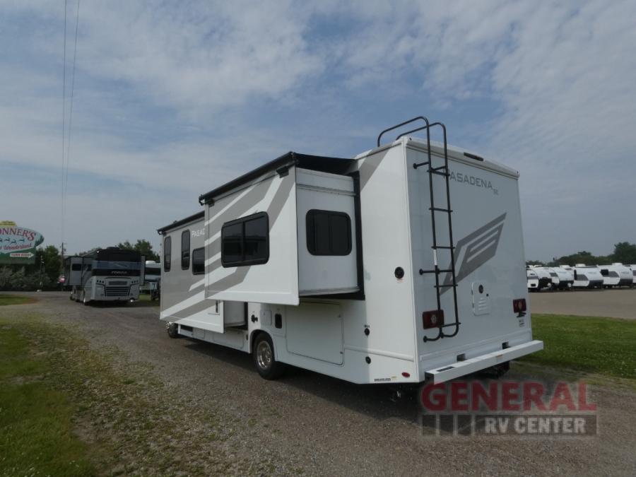 RV listing image