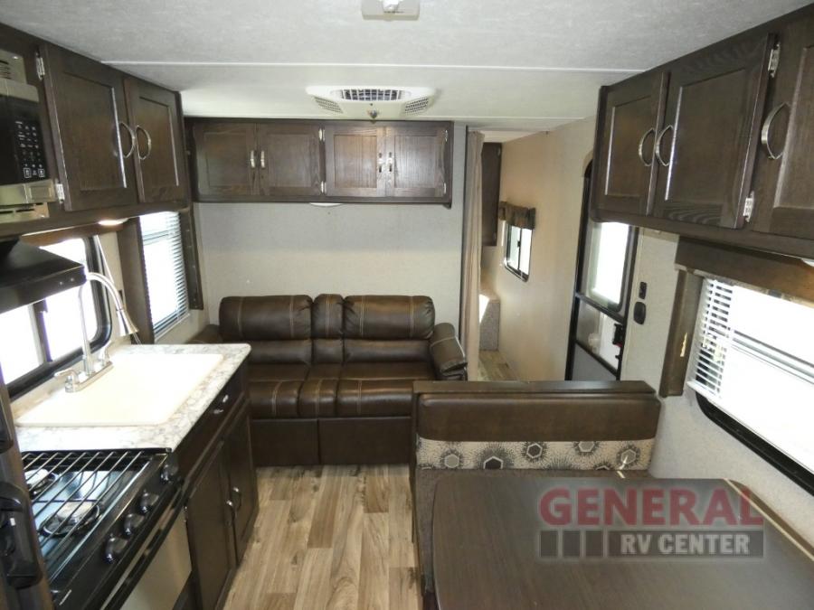 2018 Keystone RV summerland 2600tb