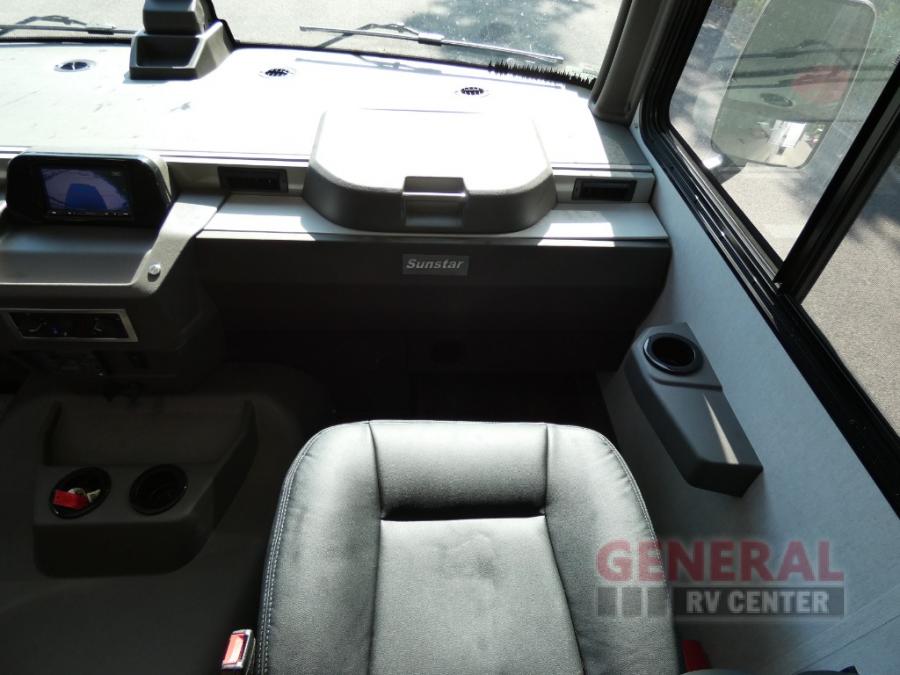 2025 Winnebago 34r