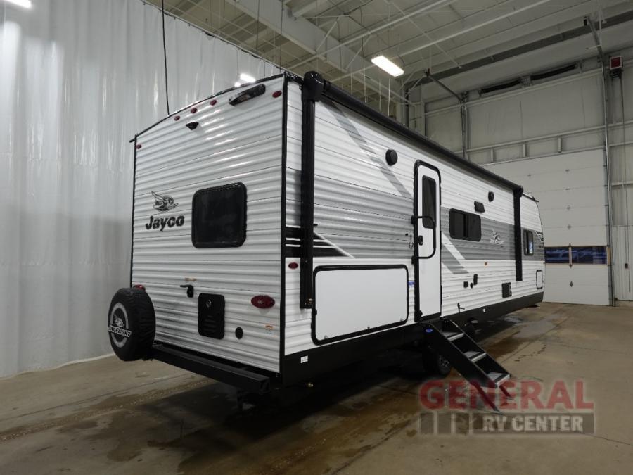 RV listing image