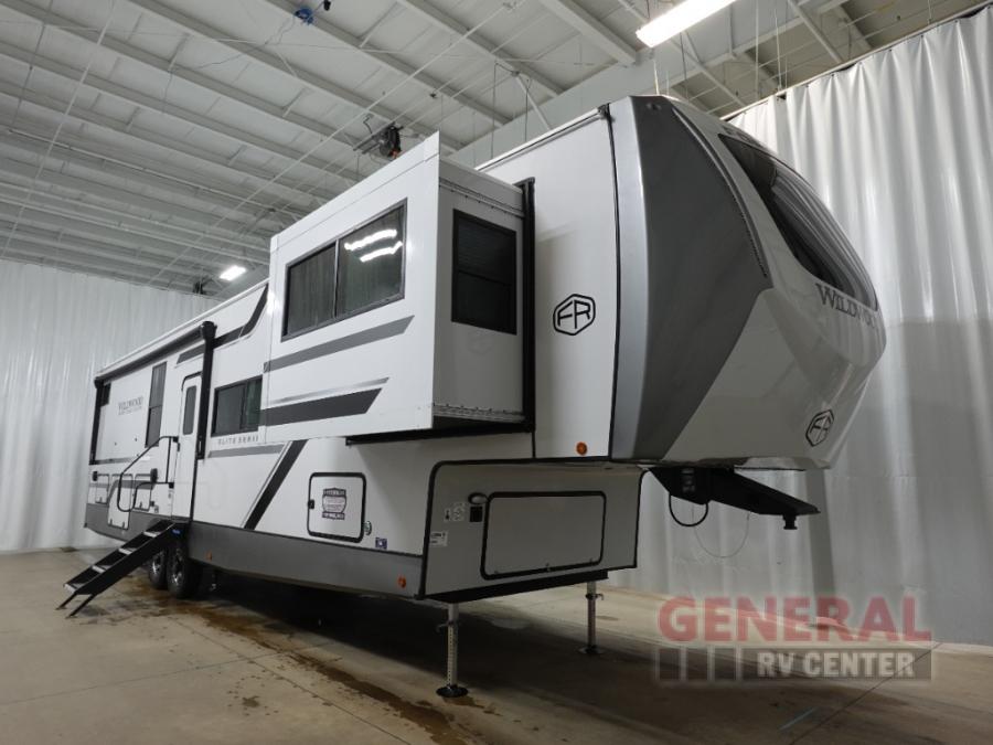 RV listing image