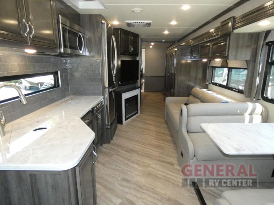 Bounder 36F  Motor Home Class A