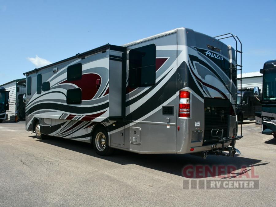 RV listing image