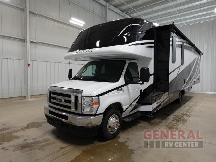 RV listing image