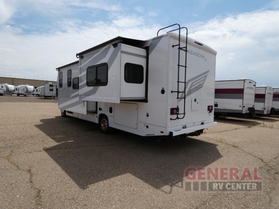 RV listing image
