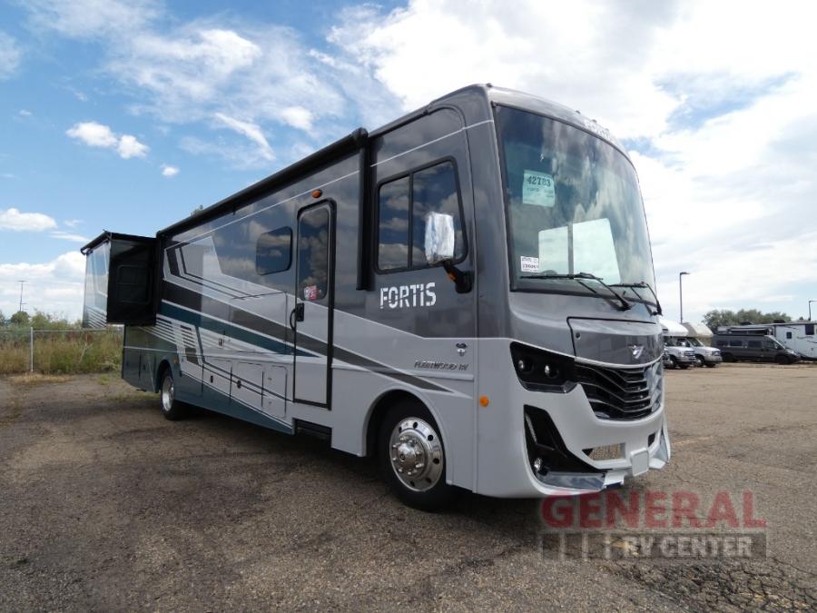RV listing image