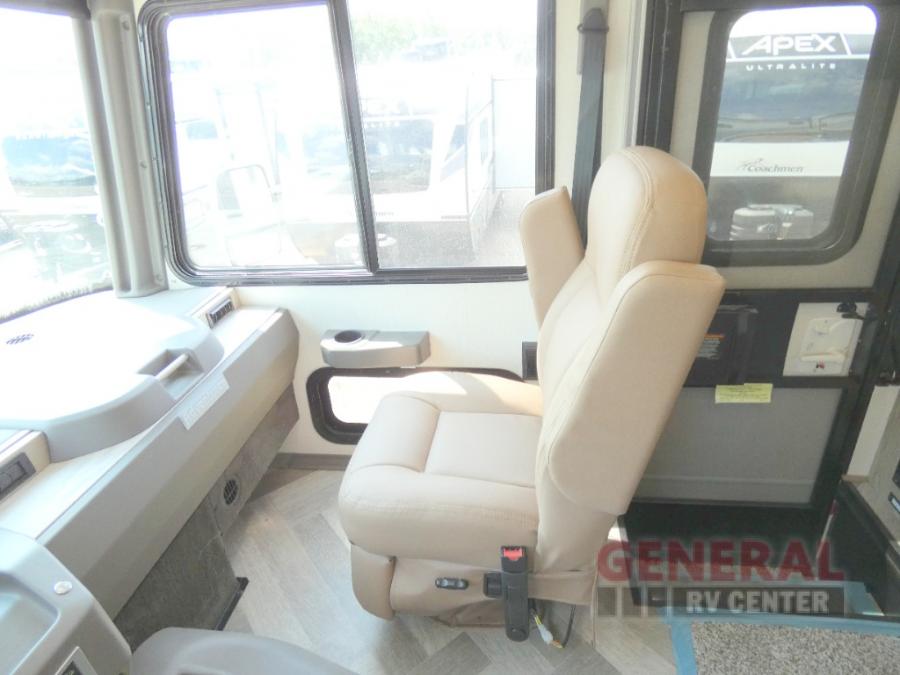 2024 Winnebago adventurer 35f