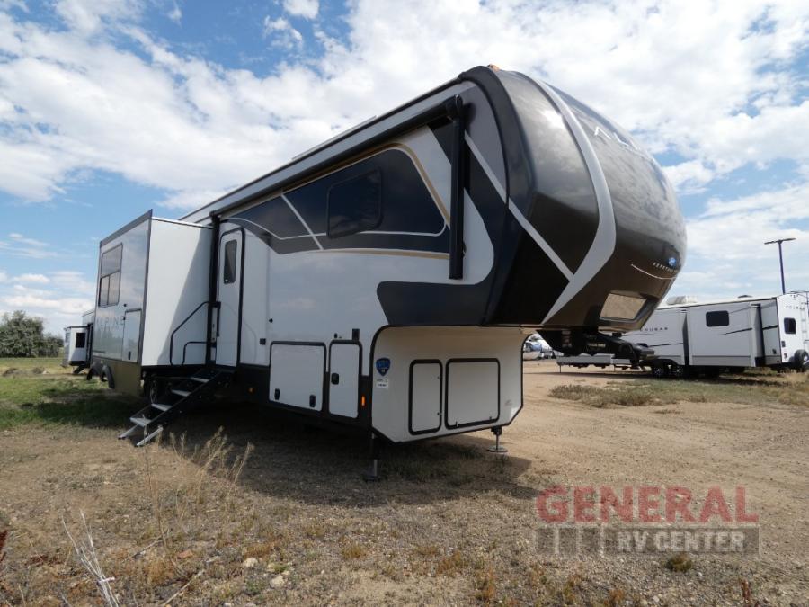 RV listing image