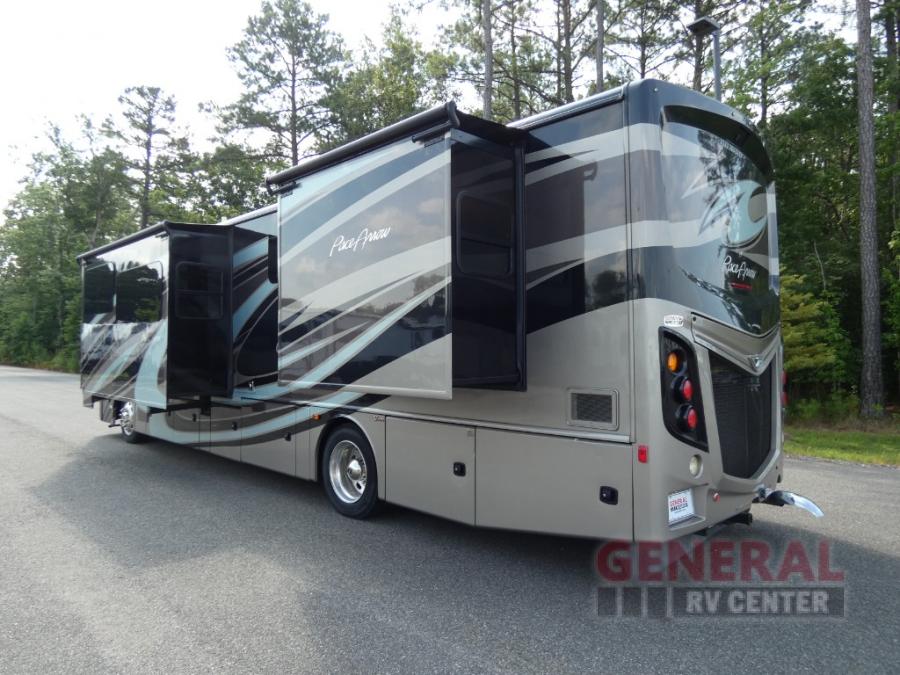 2019 Fleetwood pace arrow 35qs