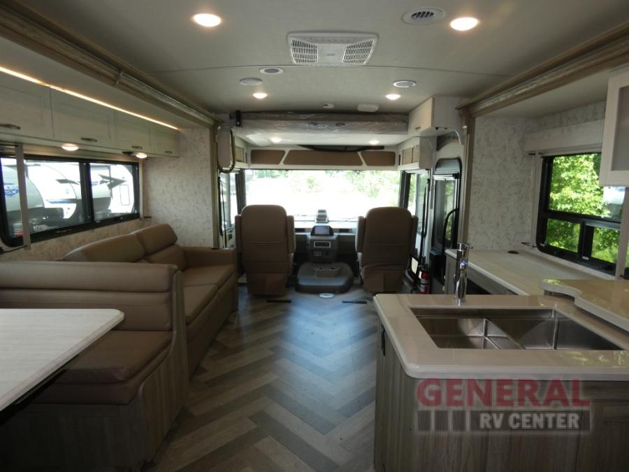 2025 Winnebago adventurer 36z