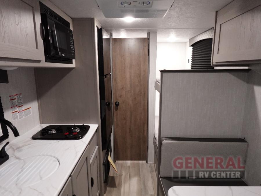 2025 Coachmen RV 17cbh