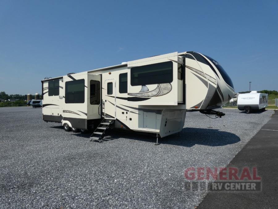 RV listing image