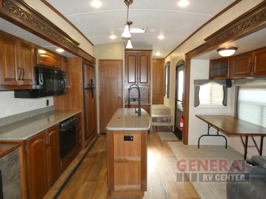 RV listing image