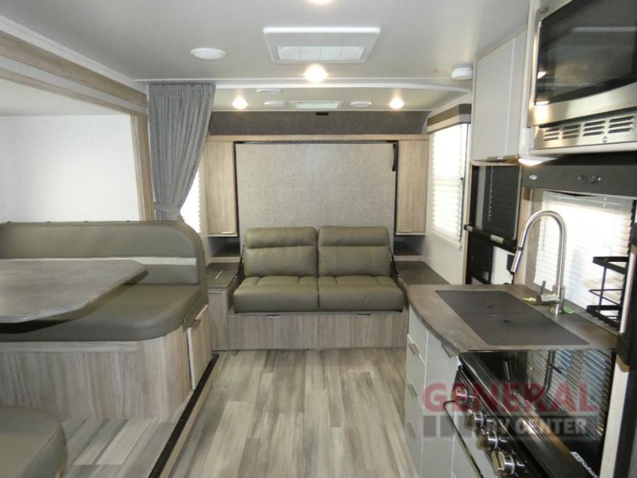 2021 Winnebago 2108ds