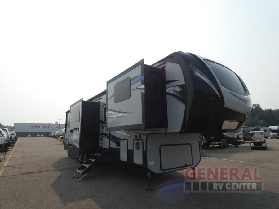 RV listing image