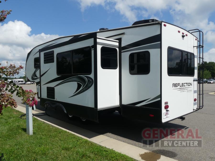 RV listing image