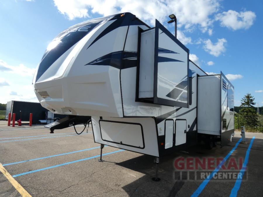 2018 Dutchmen RV v3705