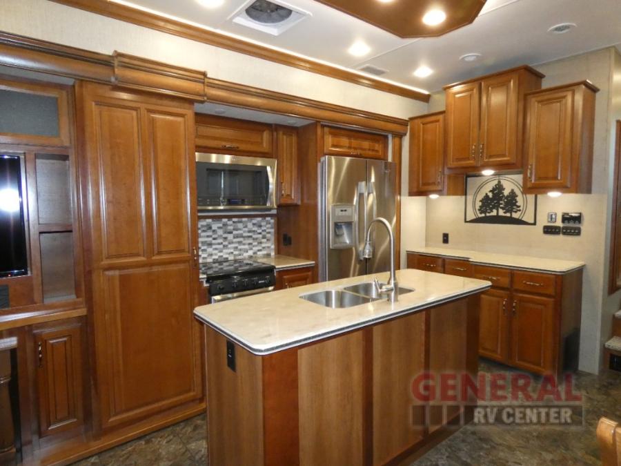 2016 Redwood RV sq38hrl