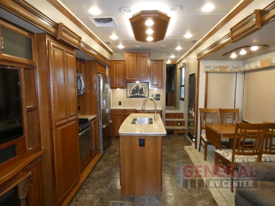 2016 Redwood RV sq38hrl