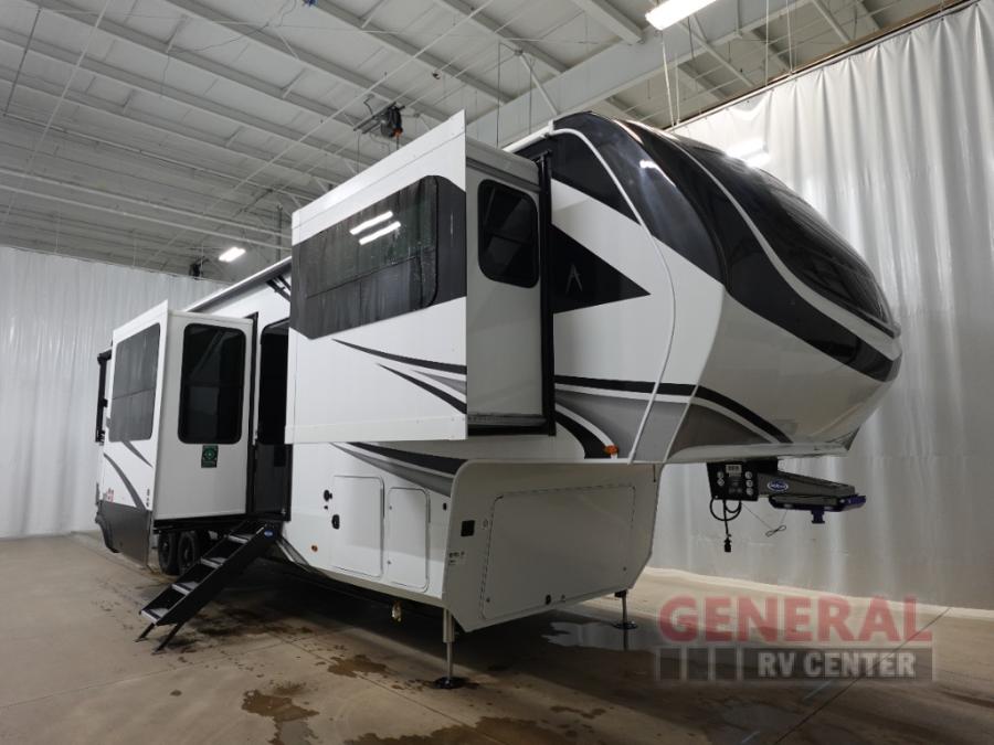RV listing image