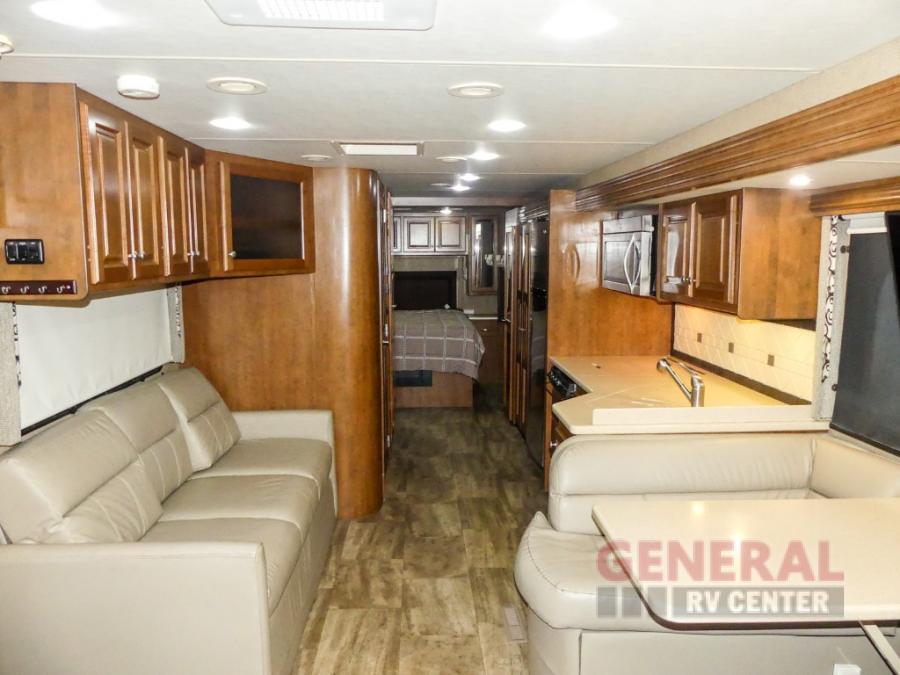 2015 Thor Motor Coach palazzo 33.2