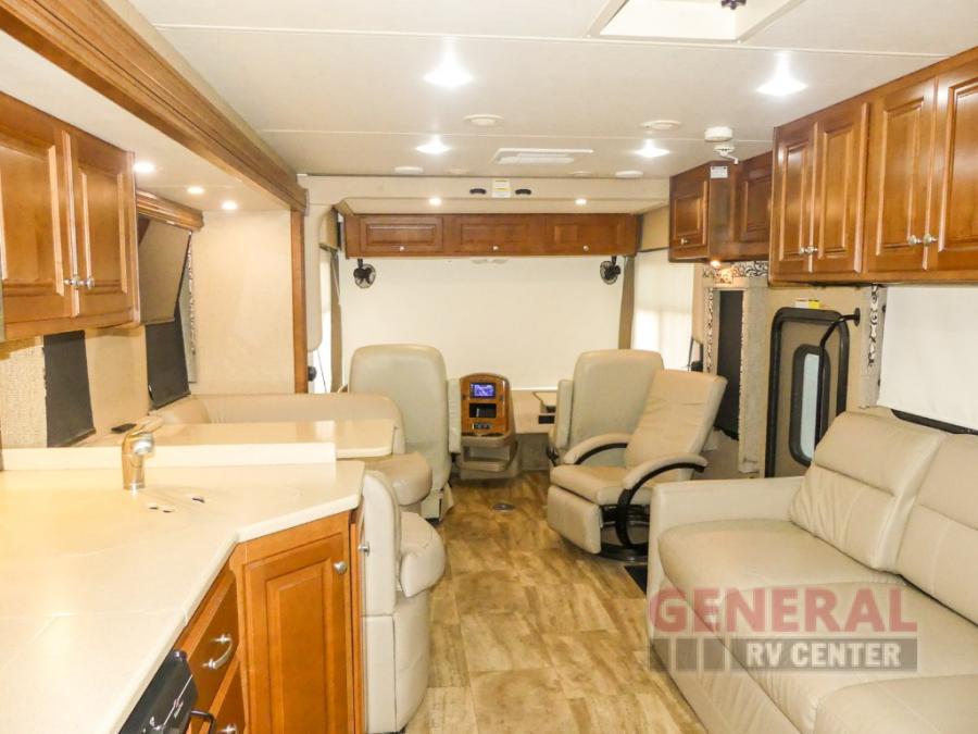 2015 Thor Motor Coach palazzo 33.2