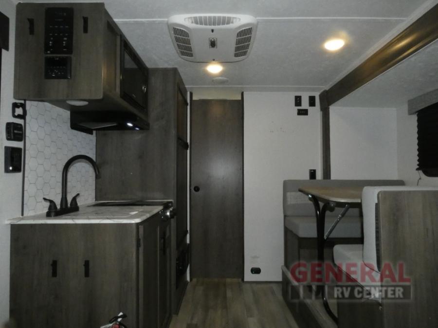 2022 Coachmen RV clipper 17fqs