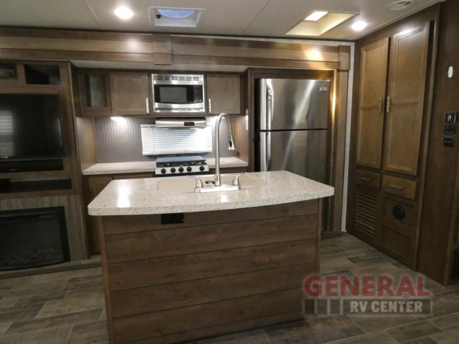 2018 Highland Ridge RV open range ot323rls