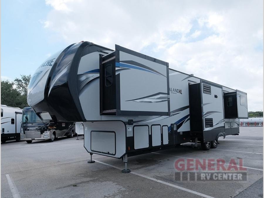 2018 Keystone RV avalanche 375rd