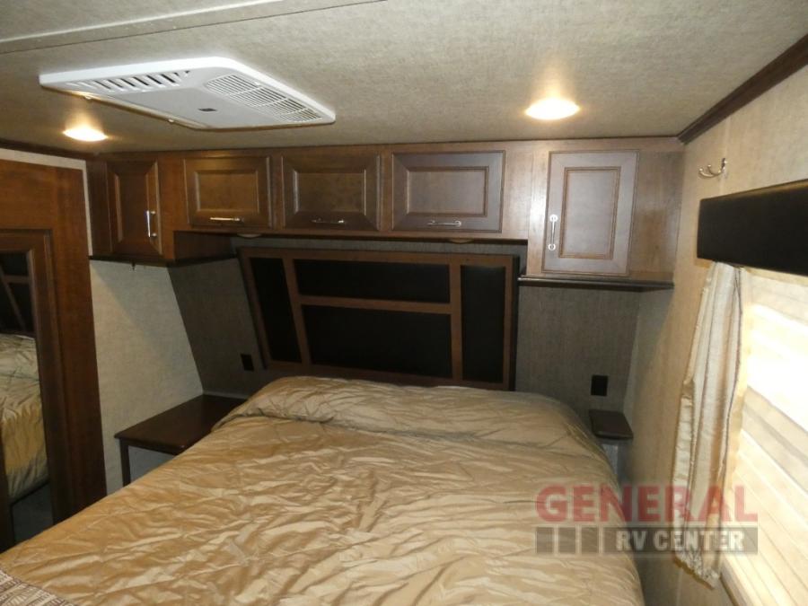 2016 Keystone RV fuzion 413