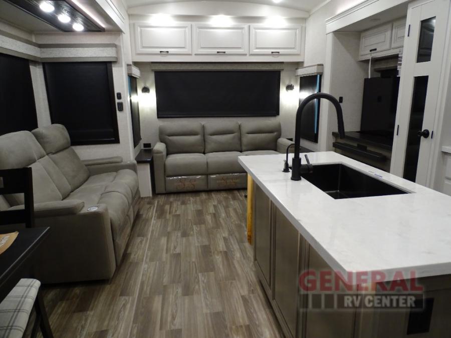 2024 Jayco north point 377rlbh