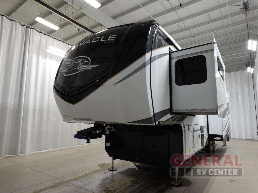 RV listing image