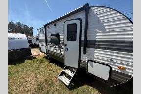 New 2025 Gulf Stream RV Conquest Super Lite 197BH Photo