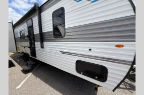 New 2025 Coachmen RV Clipper 5K Series 26BH Photo