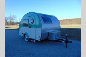 New 2023 Ultimate Toys Ultimate Camper Classic Photo