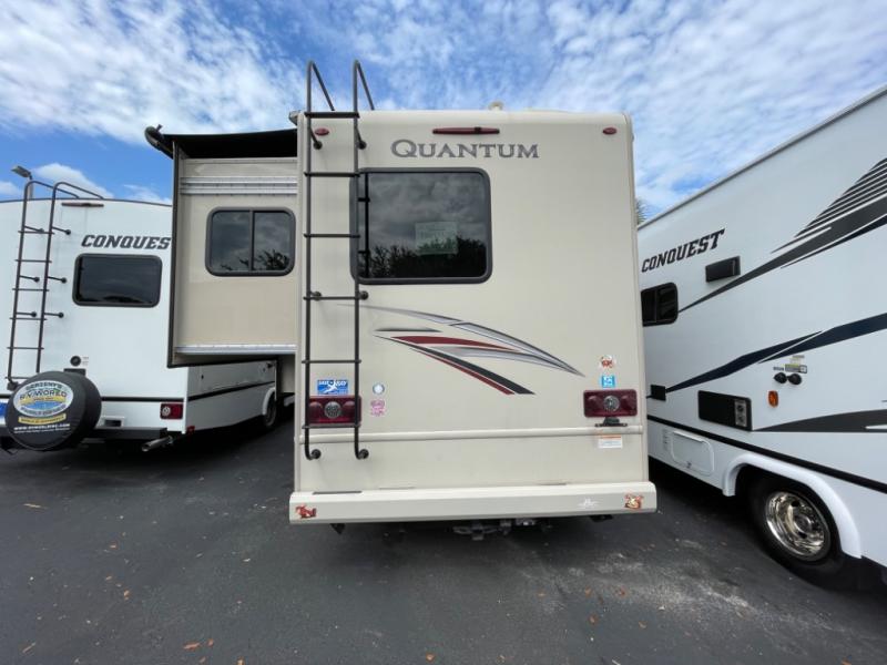 Used 2020 Thor Motor Coach Quantum Sprinter KM24 Motor Home Class C ...