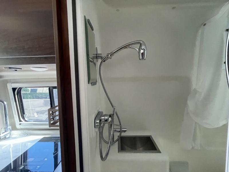 2023 Travato/59GL/2023 image-14