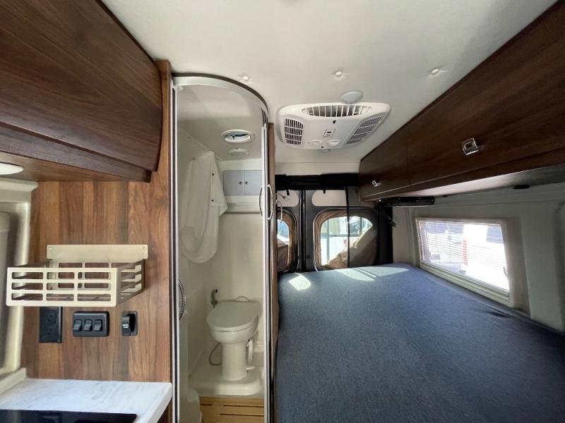 2023 Travato/59GL/2023 image-16