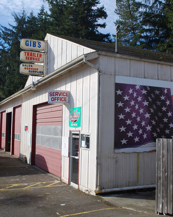 Gib's Vintage Service Building