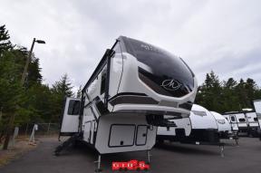 New 2025 Keystone RV Montana High Country 381TB Photo