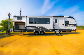 New 2025 Jayco Eagle HT 312BHOK Photo