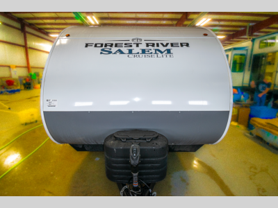 Dual propane tank setup at the front of the Salem Cruise Lite 25ICE for convenience and efficiency