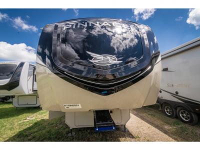 Close-up of Jayco Pinnacle branding on front cap